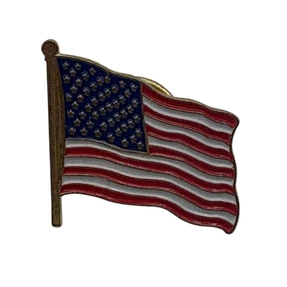 Vintage American Flag Lapel Pinback Hat Pin Gold Tone Patriotic USA - Picture 1 of 3